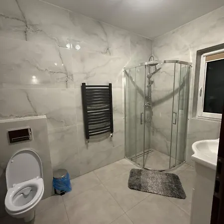 Miedzy Wzgorzami بيت للعطل