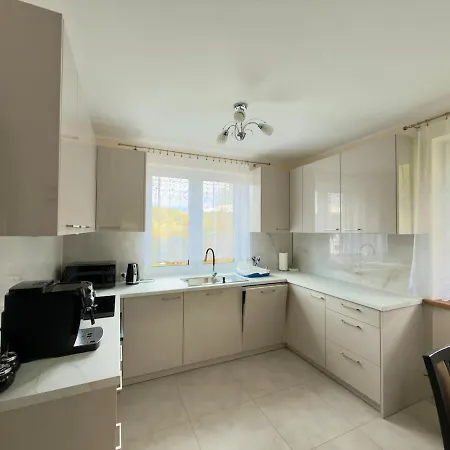 Miedzy Wzgorzami * كوربييلوف